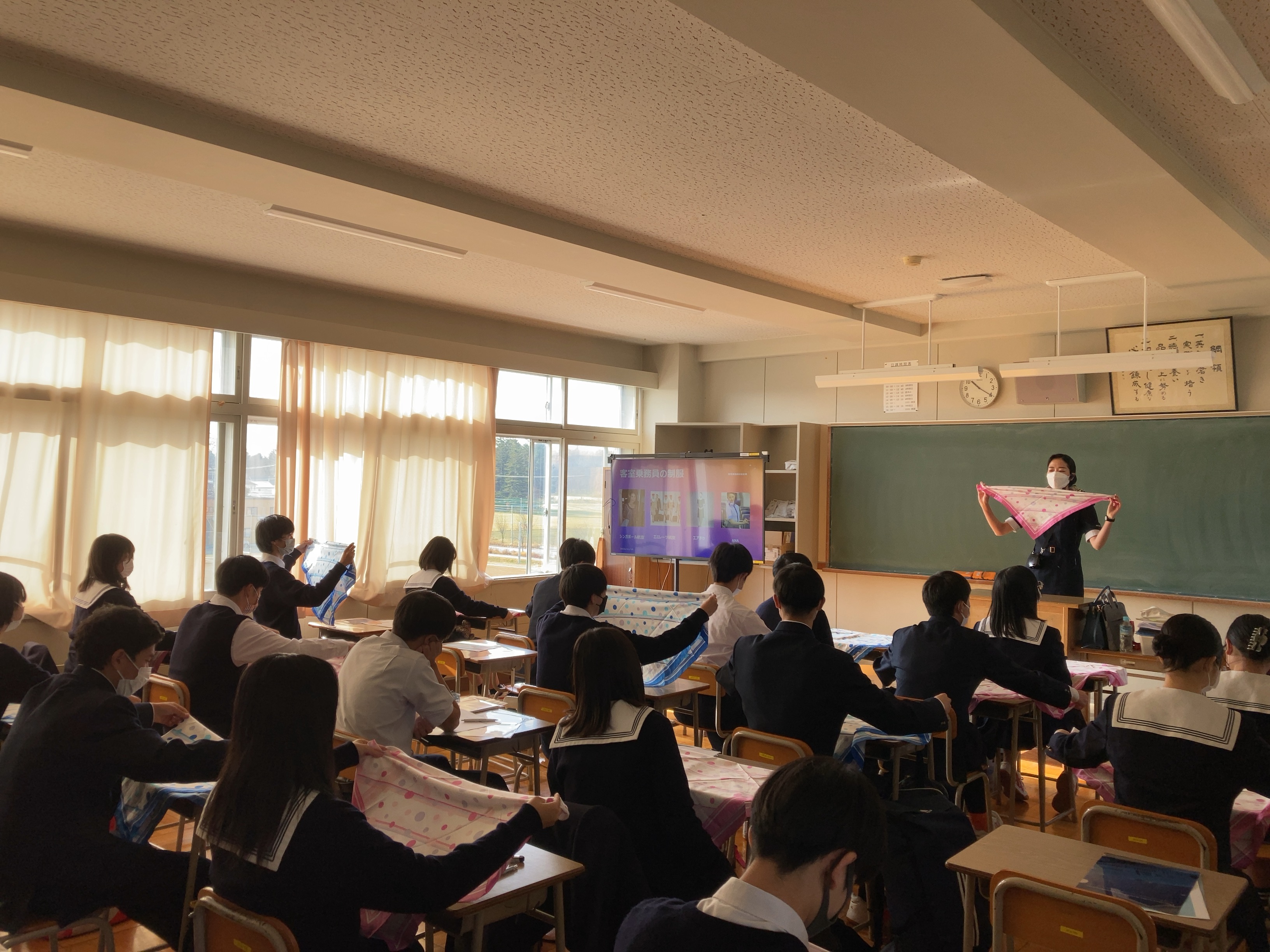 スカーフ巻きの説明.JPG